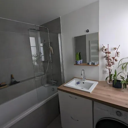 Chic Et Moderne Avec Mezzanine A 10 Min De Montmartre * Paříž