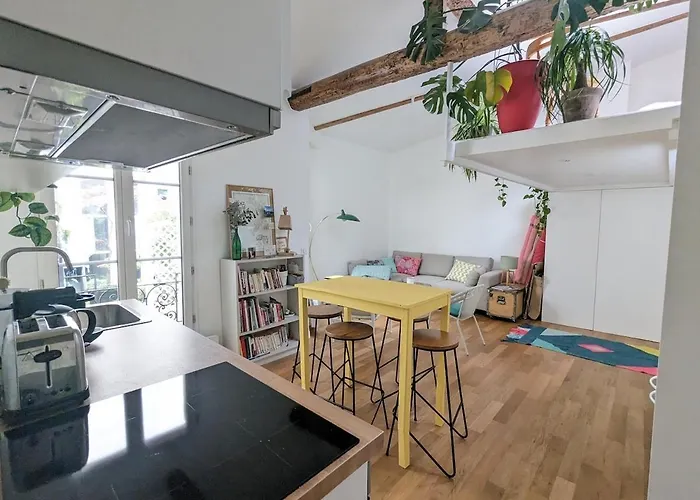 Διαμέρισμα Chic Et Moderne Avec Mezzanine A 10 Min De Montmartre Παρίσι
